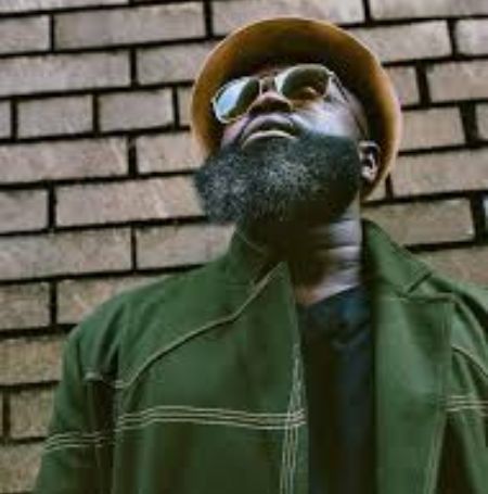 Born on October 3, 1971, Tarik Luqmaan Trotter is best recognized for his iconic looks in hip-hop history. 